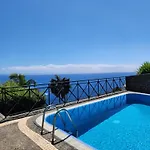 Ocean Wave - Oversized Pool & Stunning Ocean Views * Calheta (Madeira)