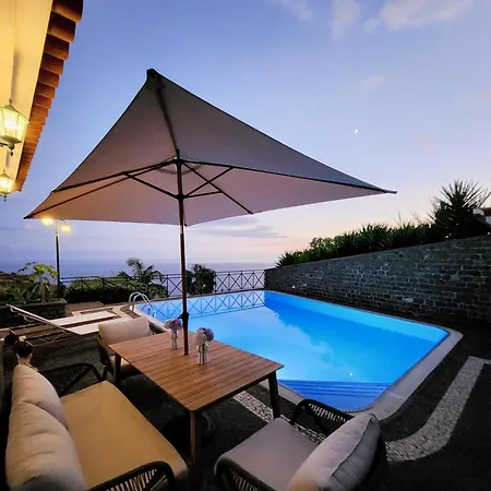 빌라 Ocean Wave - Oversized Pool & Stunning Ocean Views