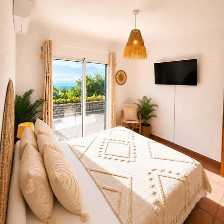 Villa Ocean Wave - Oversized Pool & Stunning Ocean Views