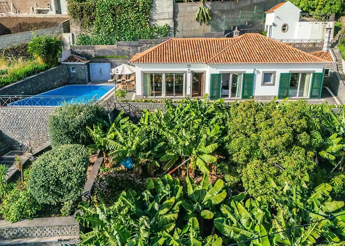 Ocean Wave - Oversized Pool & Stunning Ocean Views Vila *