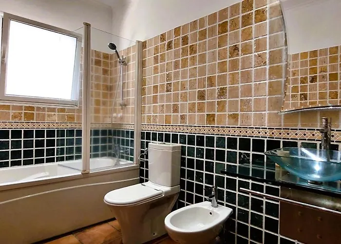 Ocean Wave - Oversized Pool & Stunning Ocean Views Vila Calheta (Madeira)