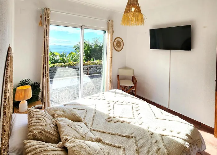 Vila Ocean Wave - Oversized Pool & Stunning Ocean Views Calheta (Madeira)